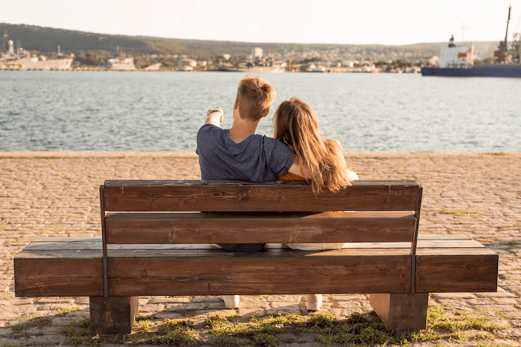 What are the Benefits of Sandstone Bench Seats